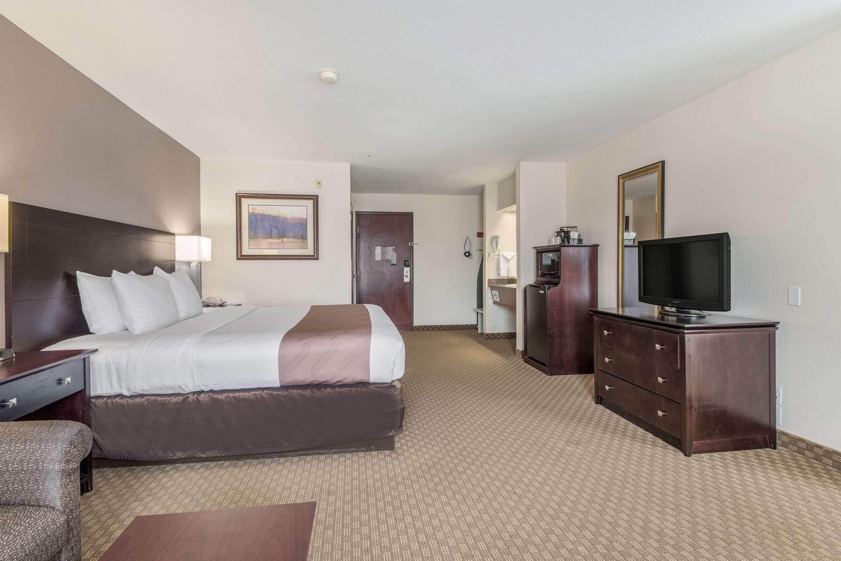 Quality Inn Грешем Экстерьер фото