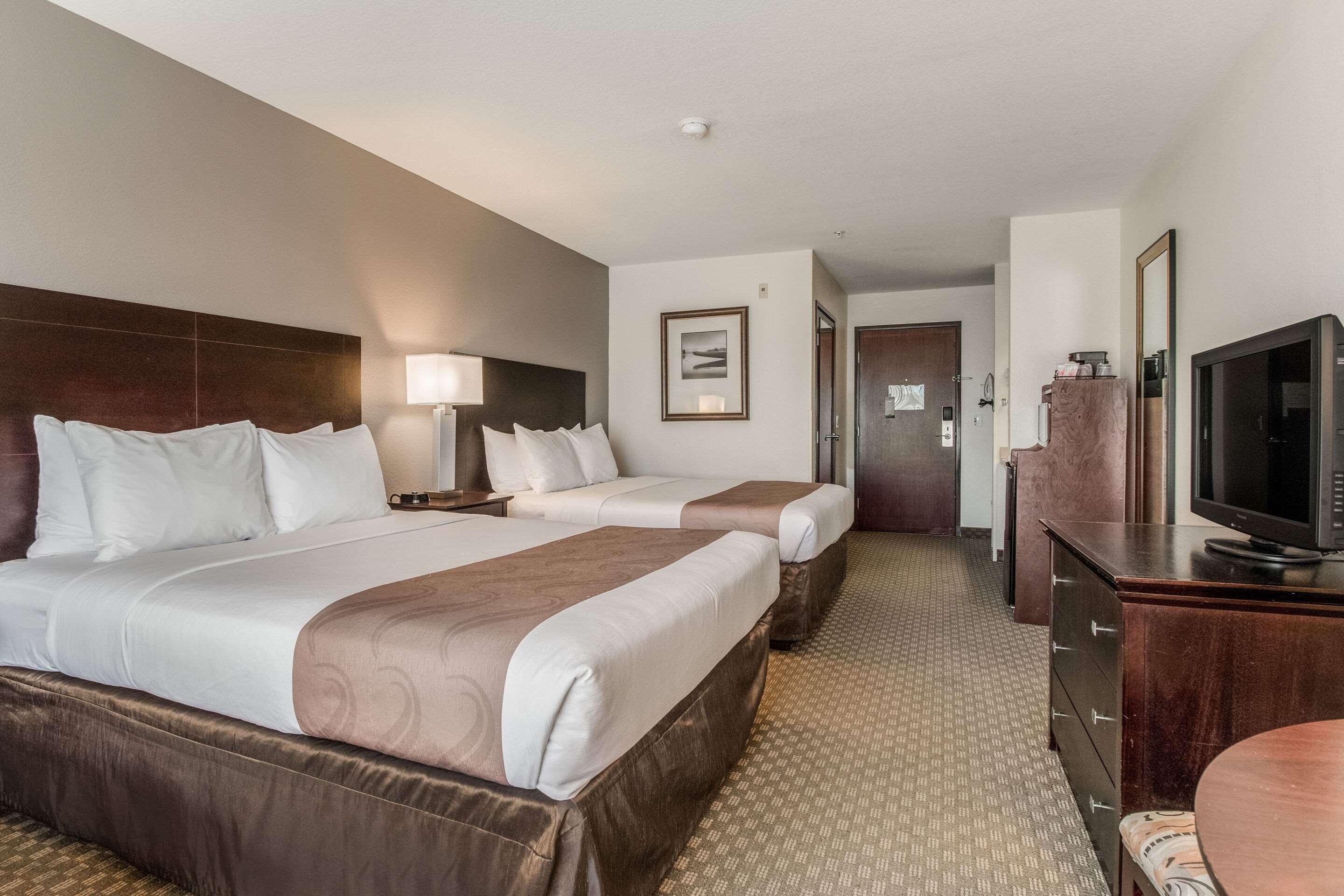 Quality Inn Грешем Экстерьер фото