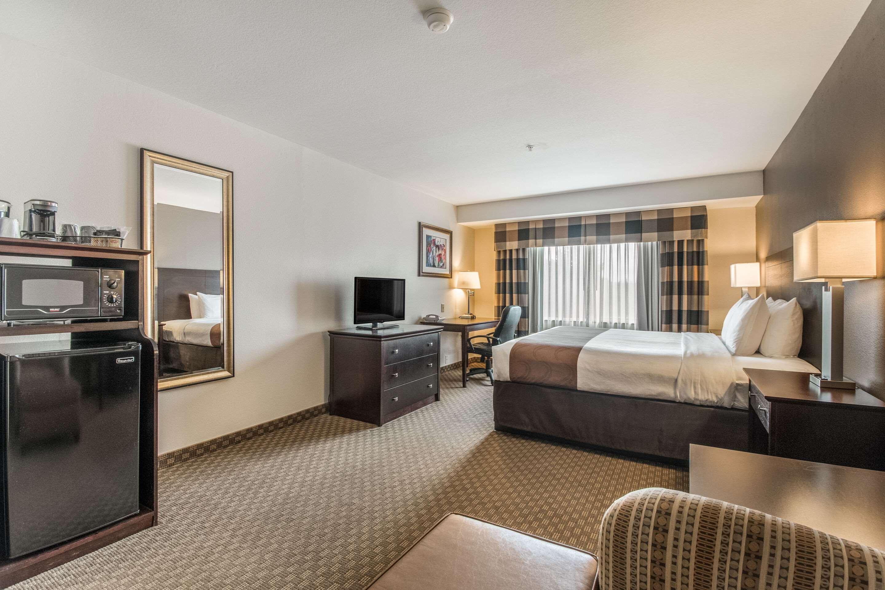 Quality Inn Грешем Экстерьер фото