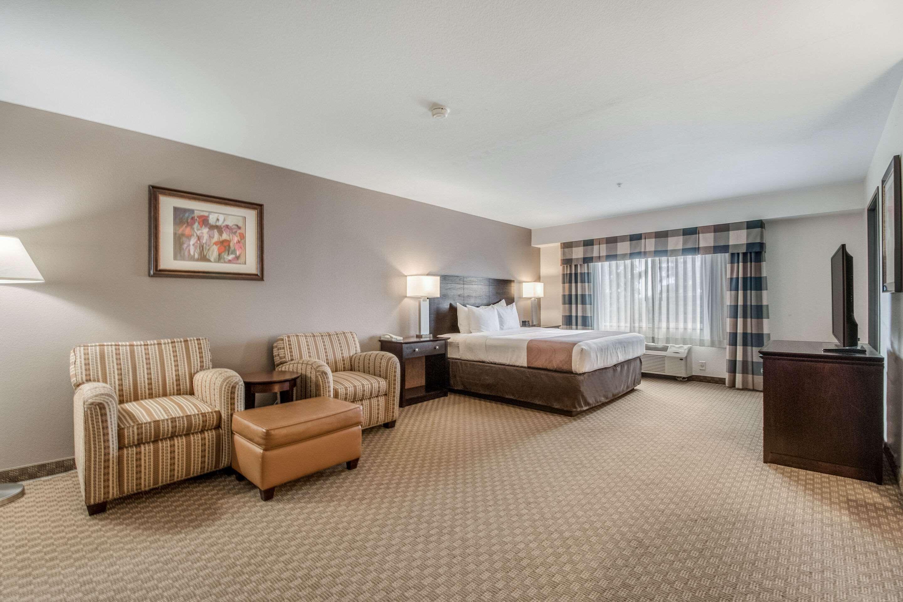 Quality Inn Грешем Экстерьер фото